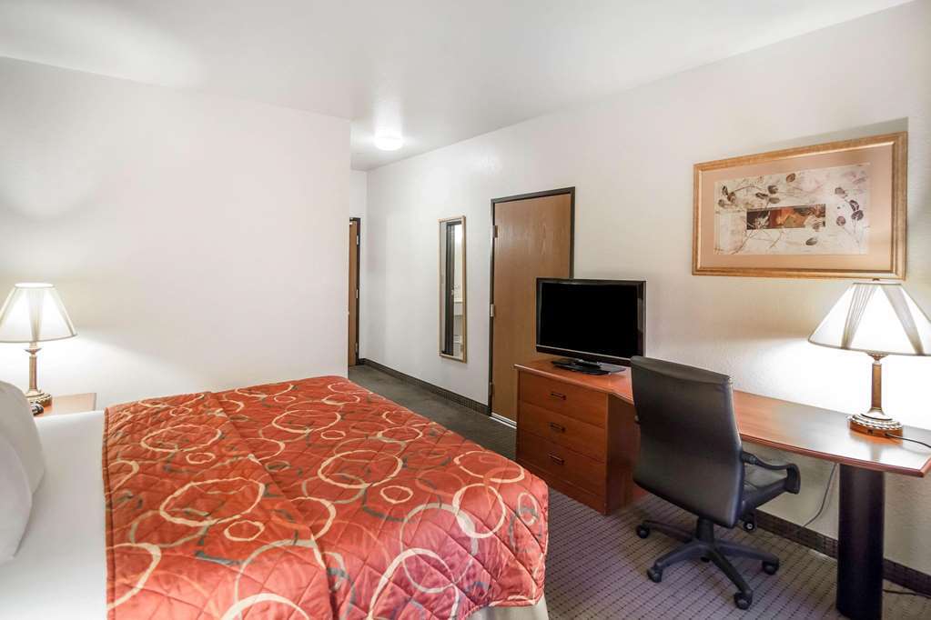 Quality Inn Parsons North Номер фото