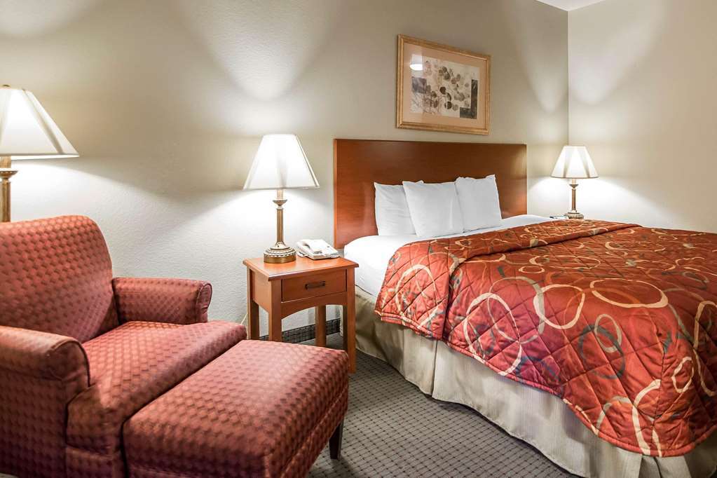 Quality Inn Parsons North Номер фото